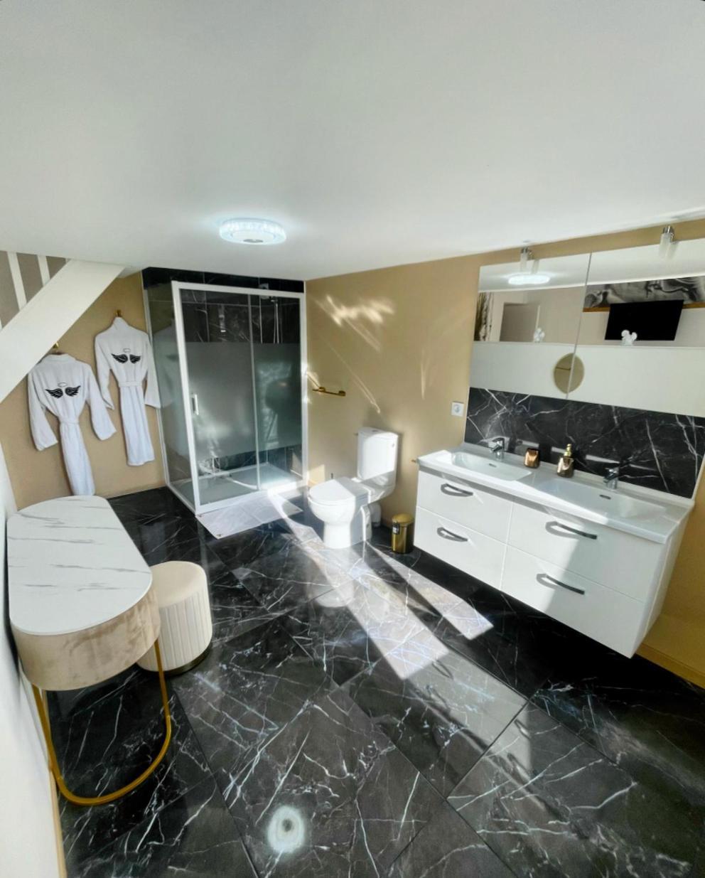 Bed & Breakfast Les 3 Anges De *